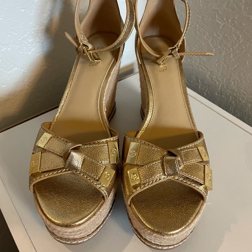 michael kors gold wedges